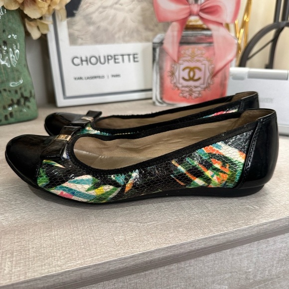 Anne Klein Sport Flats size 7 - Picture 2 of 7